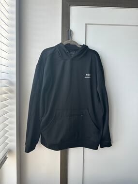 Bassdash Black Performance Fishing Hoodie Size L Pullover